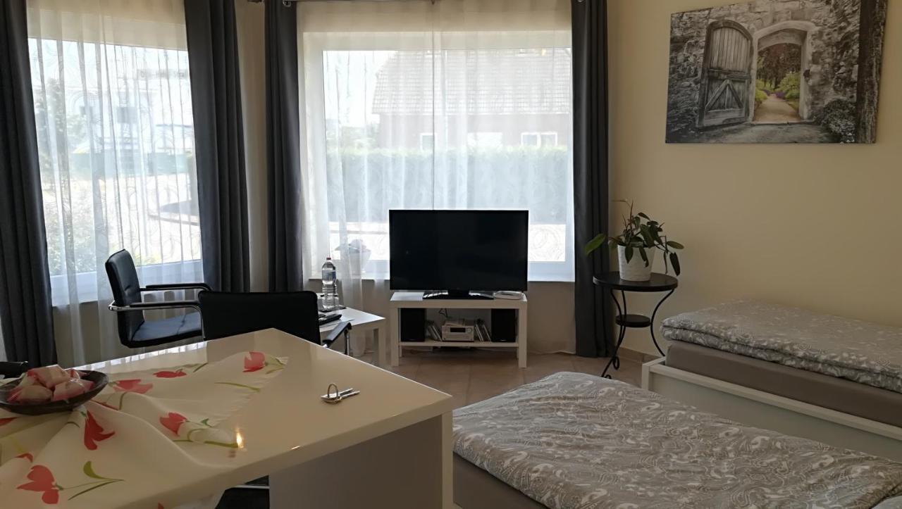 Helles 1-Zimmer-Apartment In Hemmingen/Hannover Hemmingen  Bagian luar foto